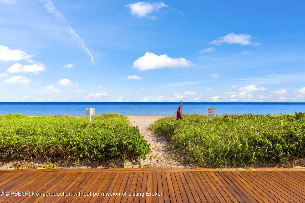 2 N Breakers Row N, Unit PH4, Palm Beach, FL 33480 Photo