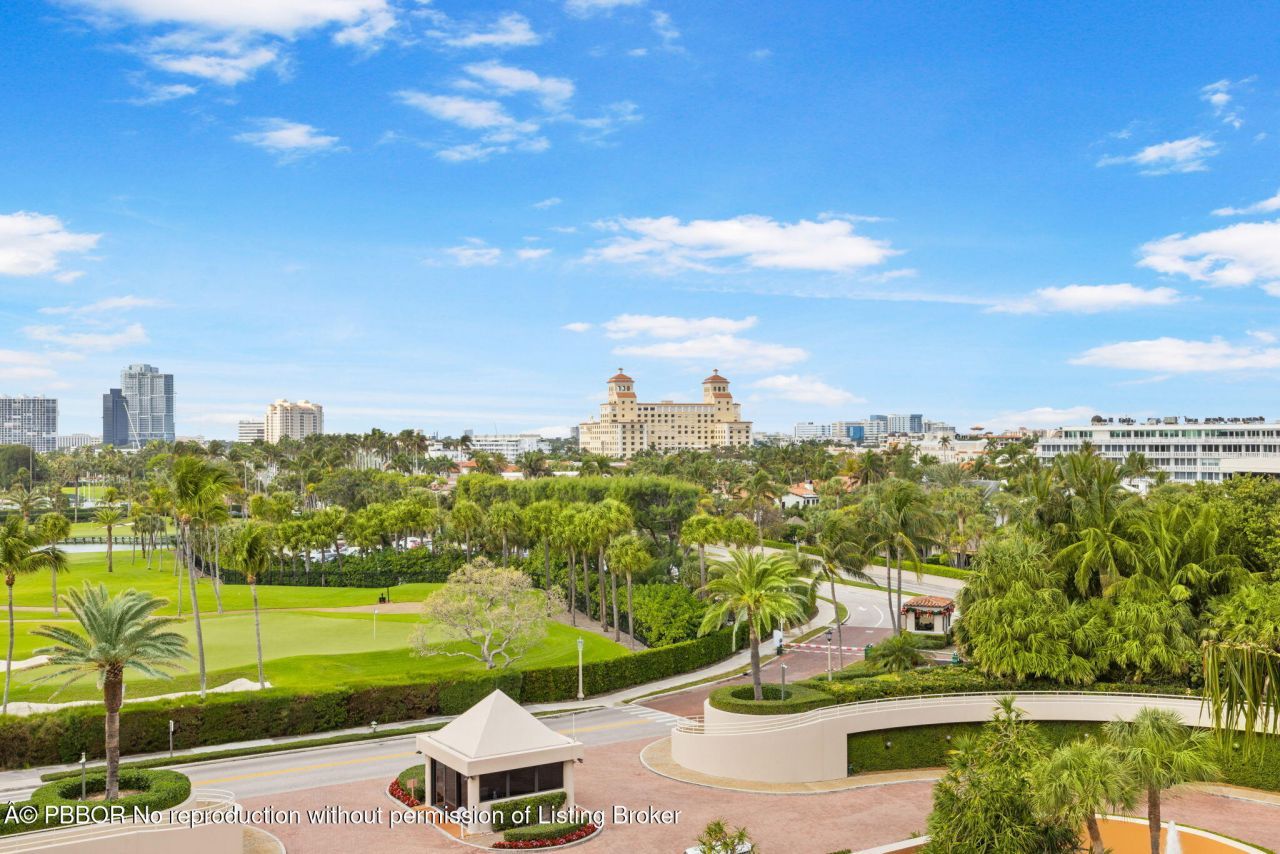2 N Breakers Row N, Unit PH4, Palm Beach, FL 33480 Photo