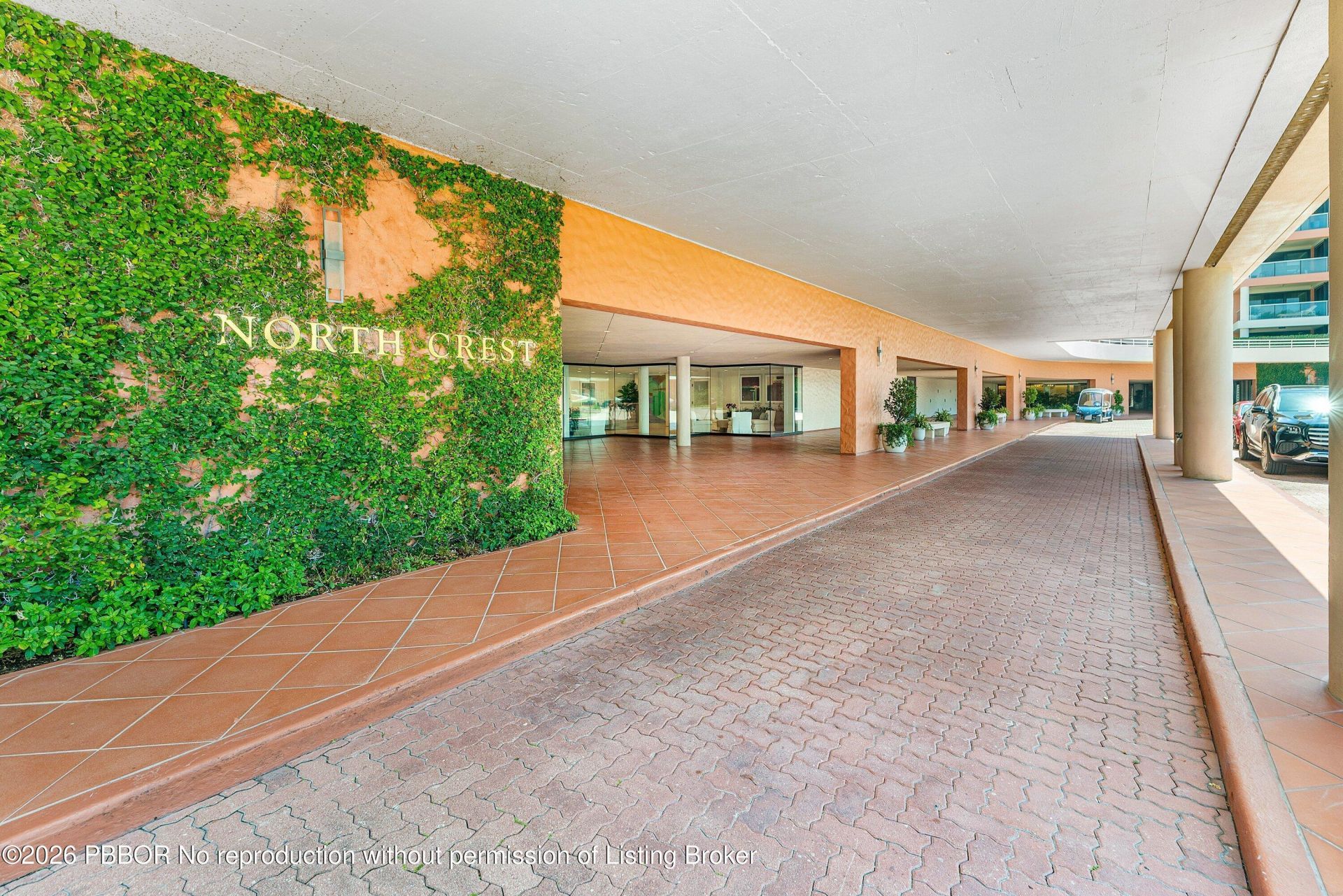 2 N Breakers Row N, Unit PH4, Palm Beach, FL 33480 Photo