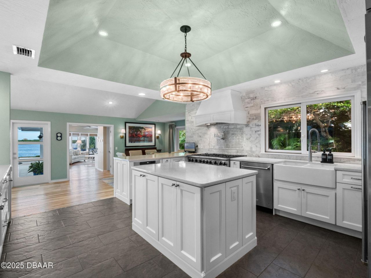 1215 Commodore Drive, New Smyrna Beach, FL 32168 Photo