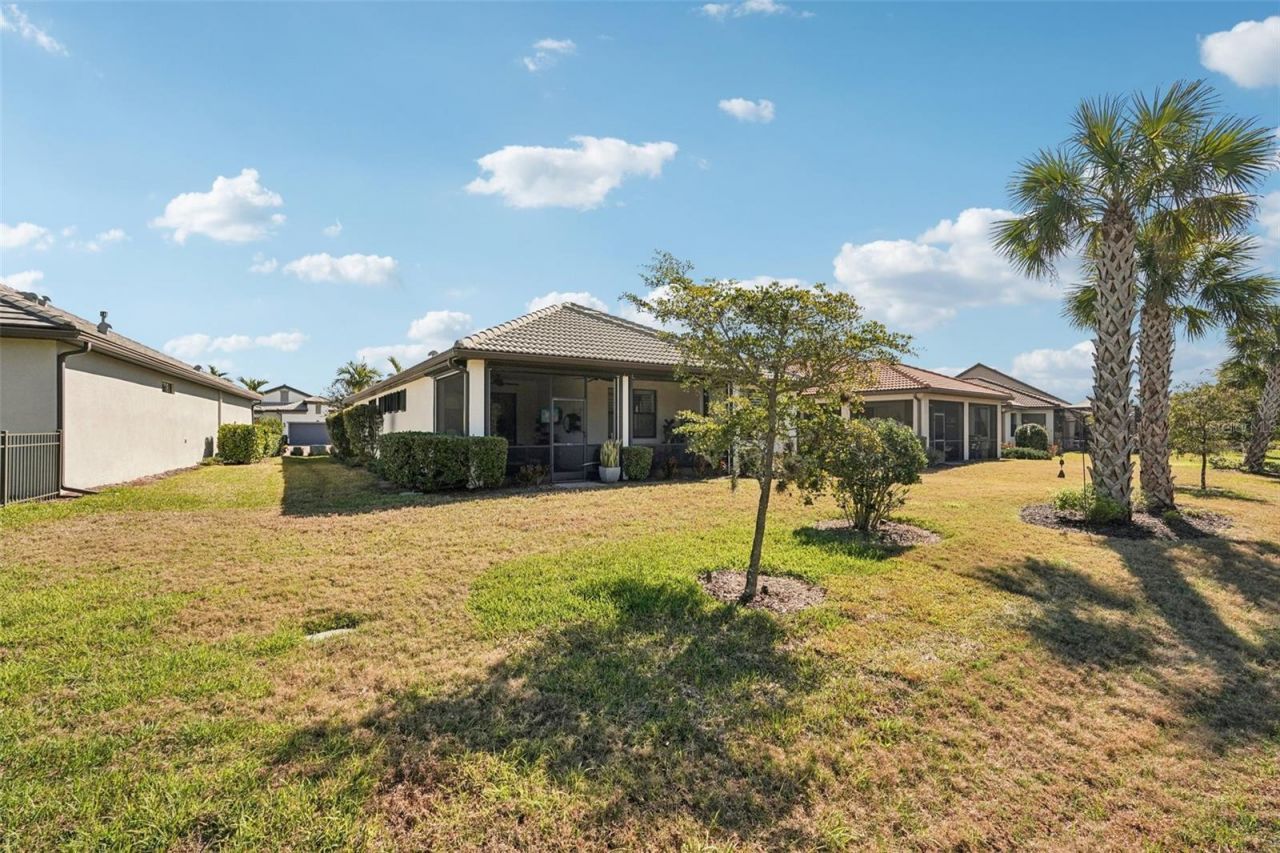 17148 Hampton Falls Terrace, Bradenton, FL 34202 Photo