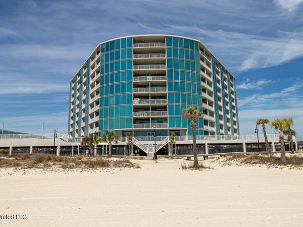 1899 Beach Boulevard, Biloxi, MS 39531