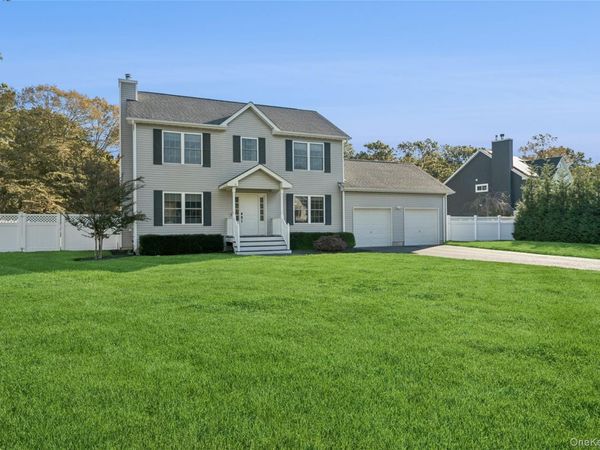 16 Mastro Court, Baiting Hollow, NY 11933