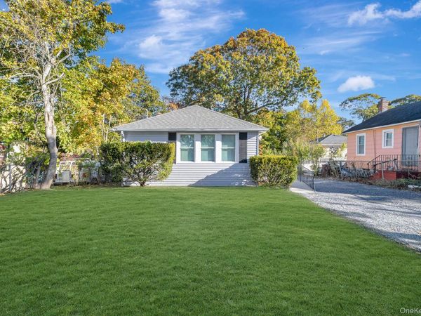 860 Flanders Road, Flanders, NY 11901