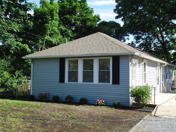 860 Flanders Road, Flanders, NY 11901