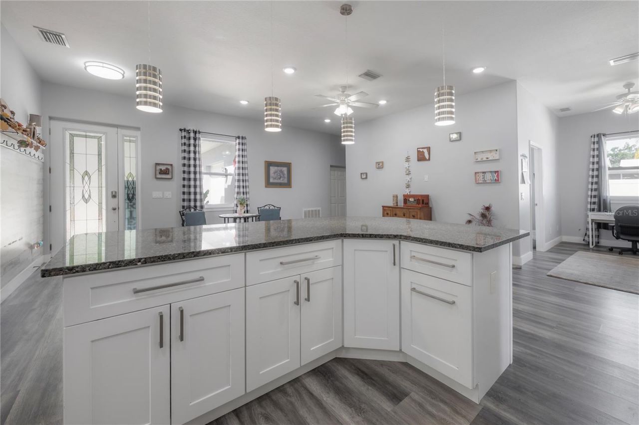 5619 25th Street W, Bradenton, FL 34207 Photo