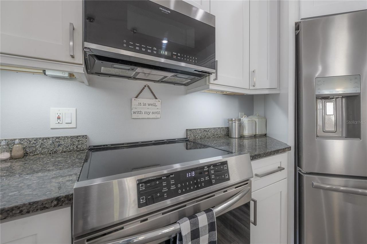 5619 25th Street W, Bradenton, FL 34207 Photo