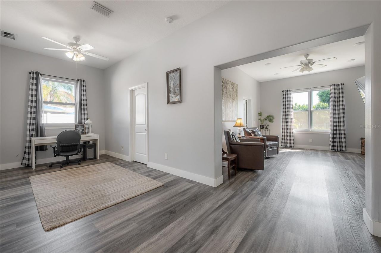 5619 25th Street W, Bradenton, FL 34207 Photo