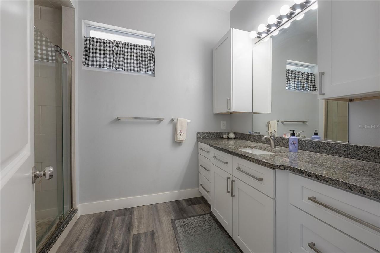 5619 25th Street W, Bradenton, FL 34207 Photo