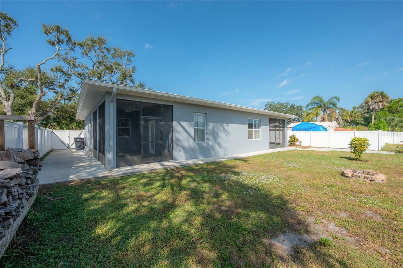 5619 25th Street W, Bradenton, FL 34207 Photo