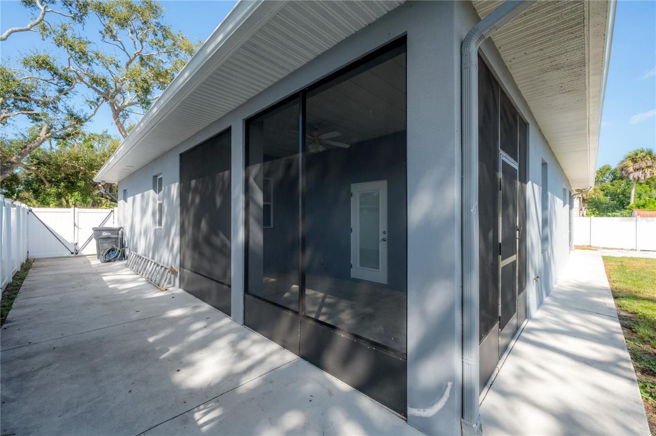 5619 25th Street W, Bradenton, FL 34207 Photo