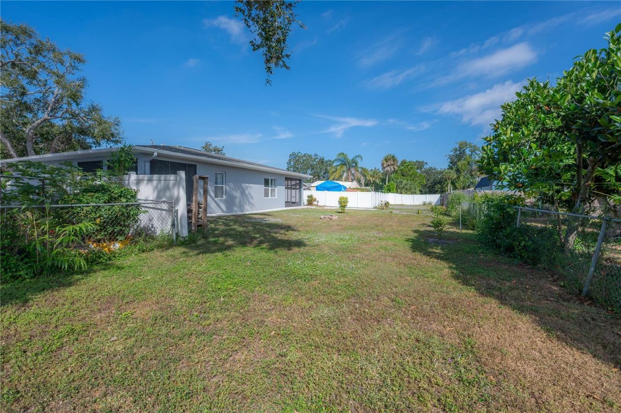 5619 25th Street W, Bradenton, FL 34207 Photo