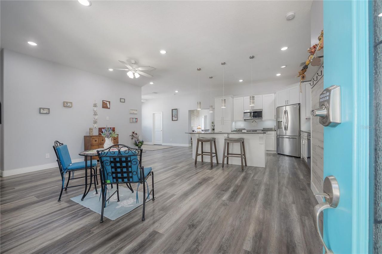 5619 25th Street W, Bradenton, FL 34207 Photo