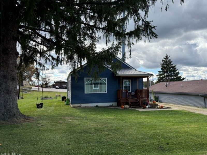 910 Orchard Hill Road, Zanesville, OH 43701 Photo 2