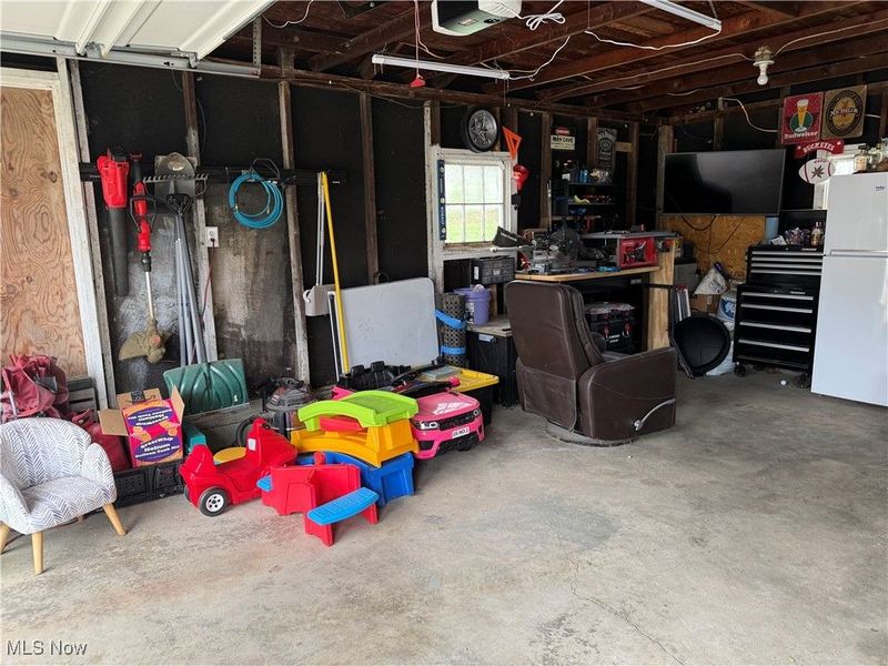 910 Orchard Hill Road, Zanesville, OH 43701 Photo 6