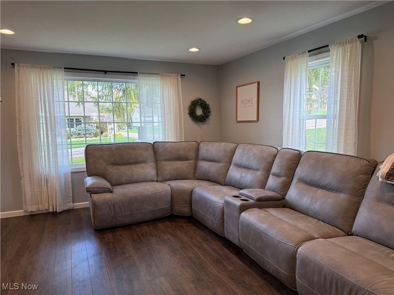 910 Orchard Hill Road, Zanesville, OH 43701 Photo 9