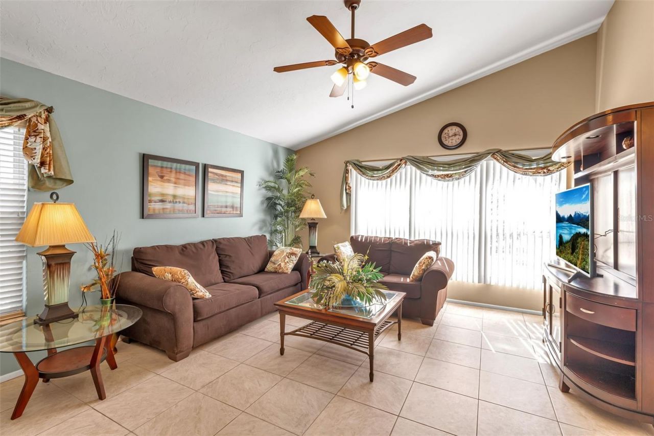 3920 52nd Drive W, Bradenton, FL 34210 Photo