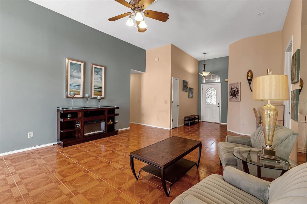 3920 52nd Drive W, Bradenton, FL 34210 Photo