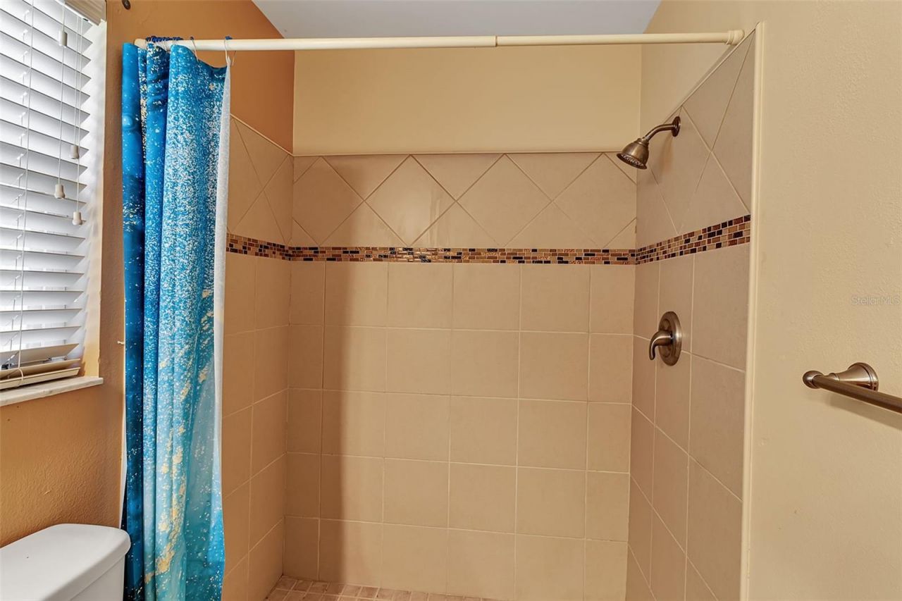 3920 52nd Drive W, Bradenton, FL 34210 Photo