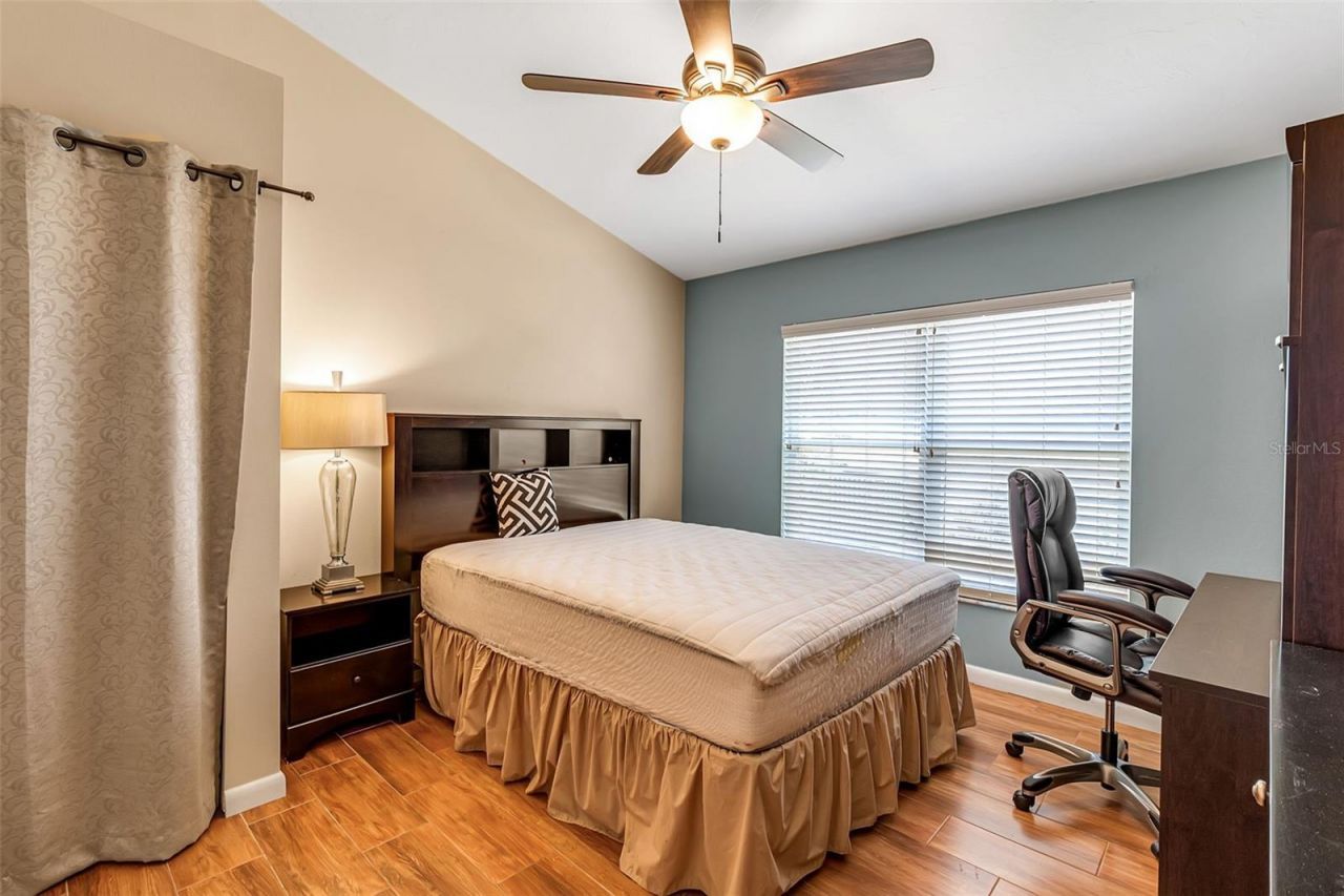 3920 52nd Drive W, Bradenton, FL 34210 Photo