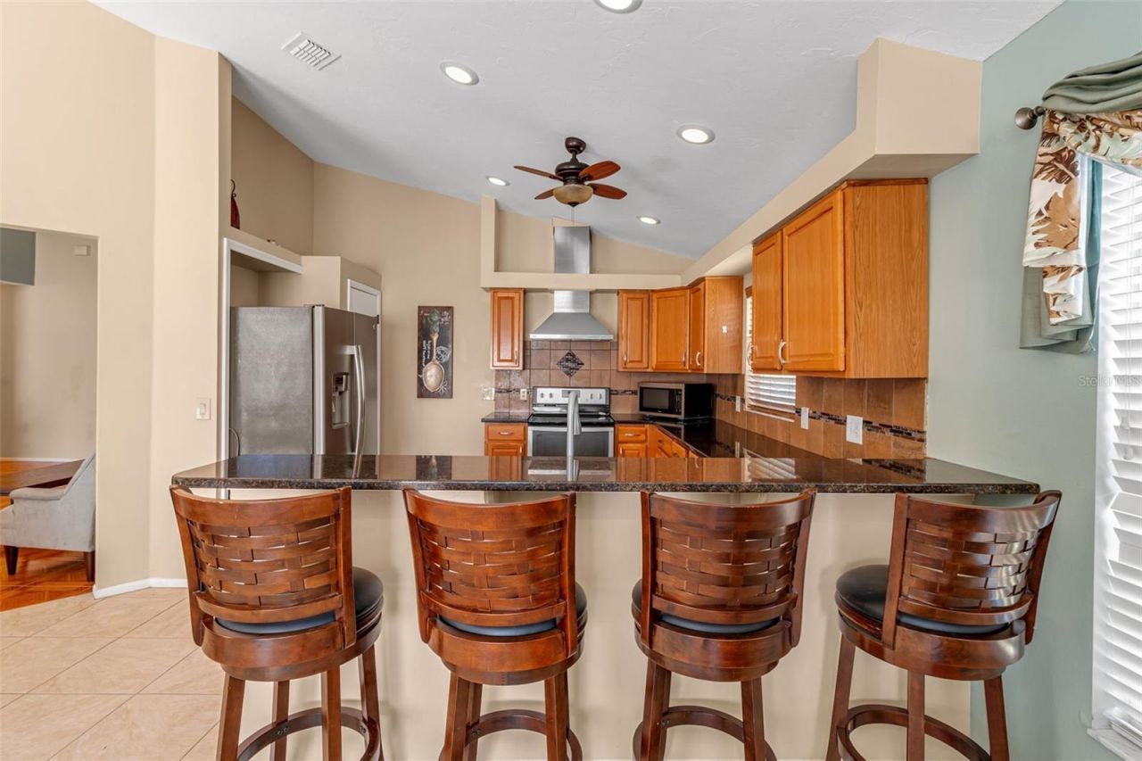 3920 52nd Drive W, Bradenton, FL 34210 Photo