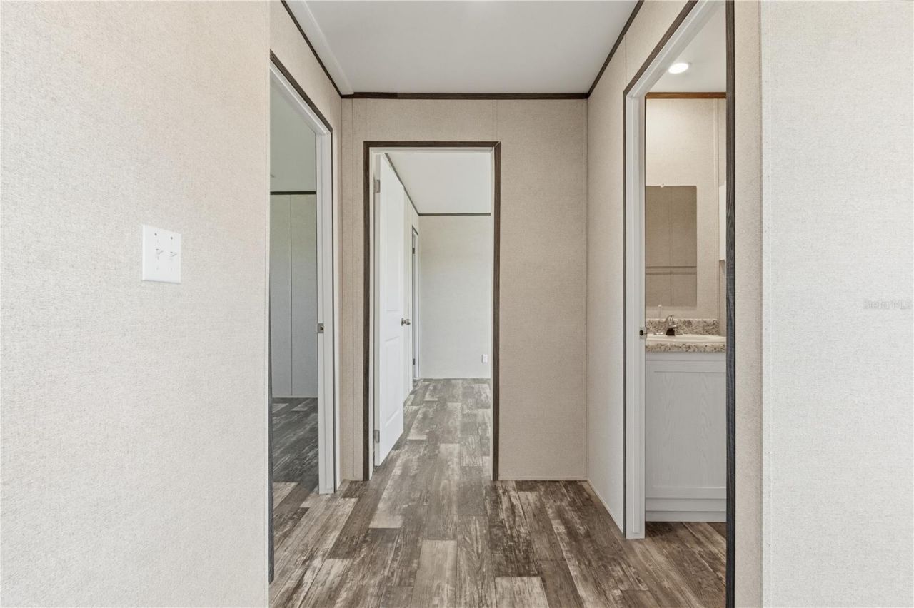 9870 SW 62nd Court, Trenton, FL 32693 Photo