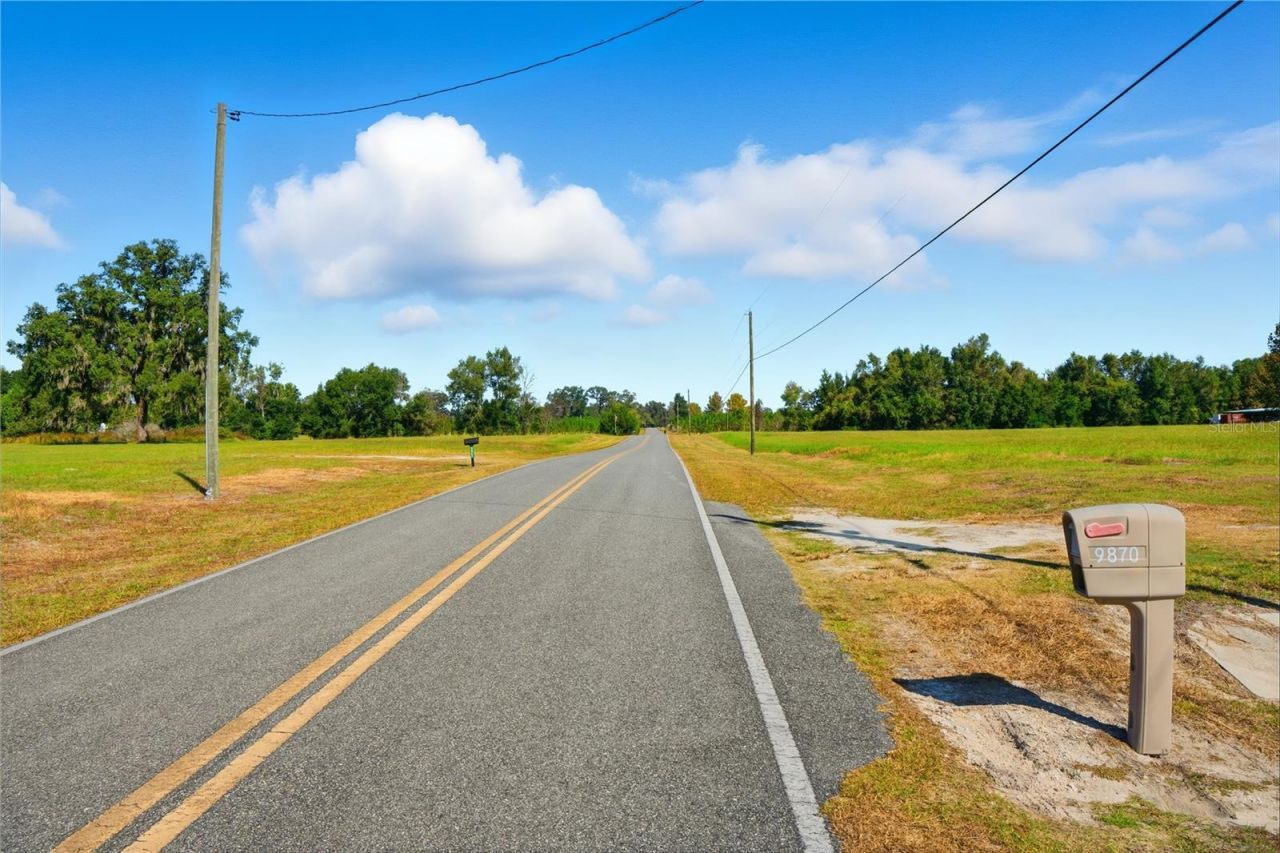 9870 SW 62nd Court, Trenton, FL 32693 Photo