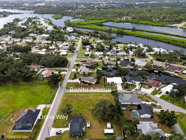 DONA WAY, NOKOMIS, FL 34275
