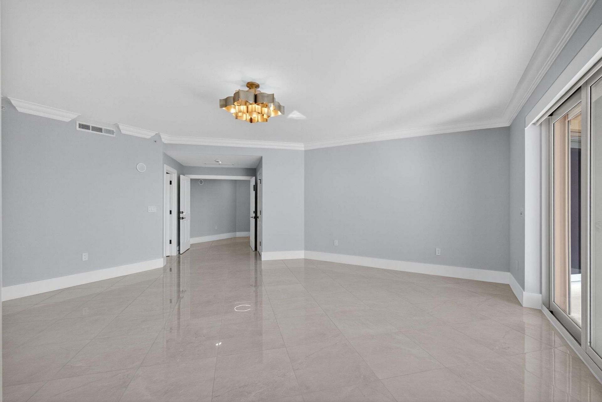 5150 N Ocean Drive, Unit 1201, Singer Island, FL 33404 Photo