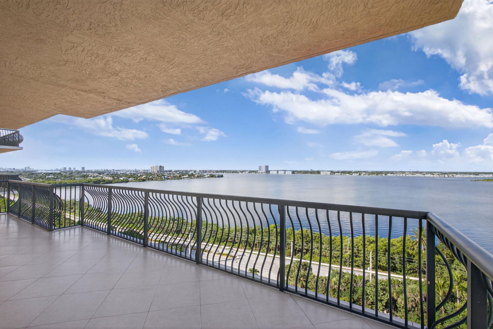 5150 N Ocean Drive, Unit 1201, Singer Island, FL 33404 Photo