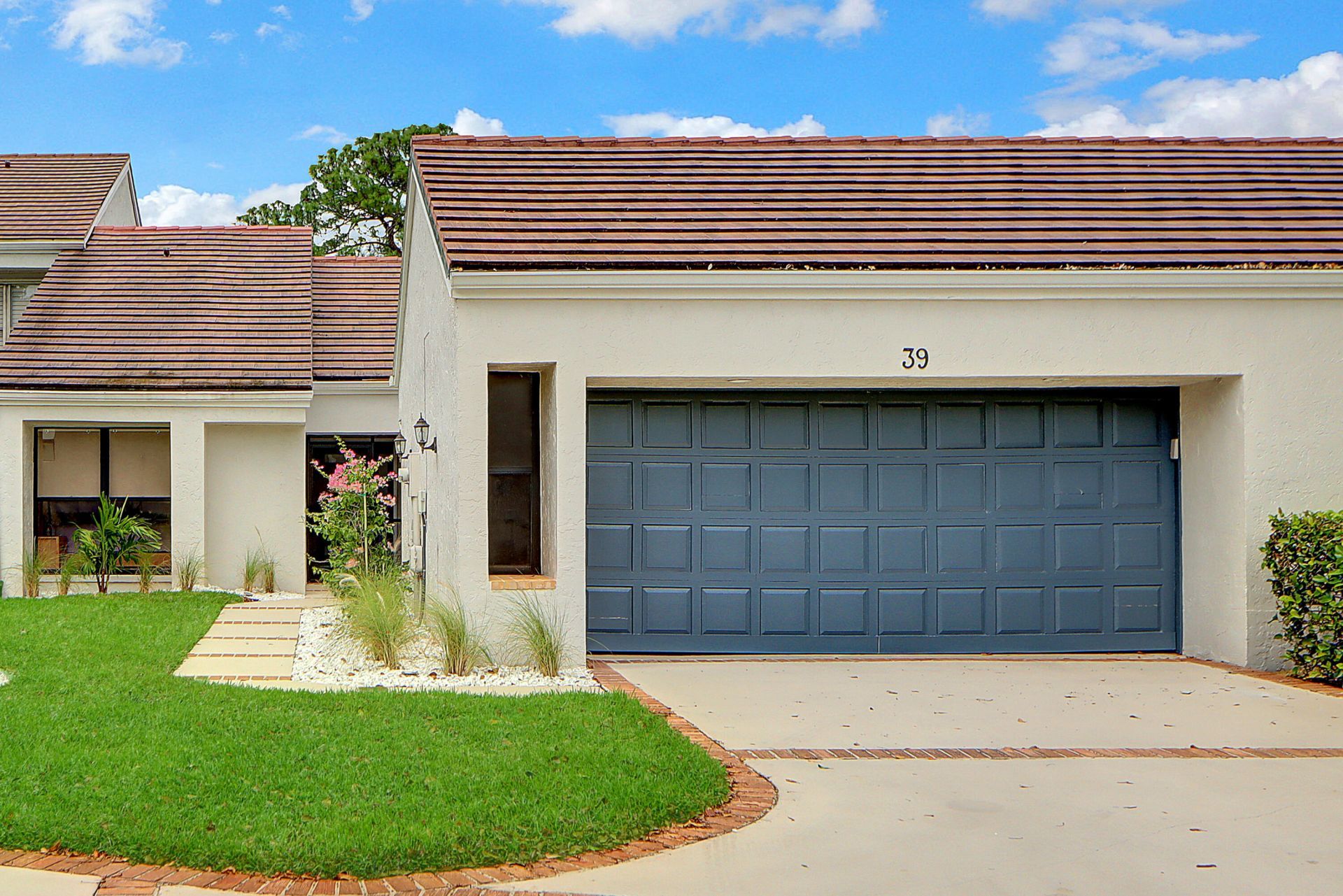 39 Edinburgh Drive, Palm Beach Gardens, FL 33418 Photo