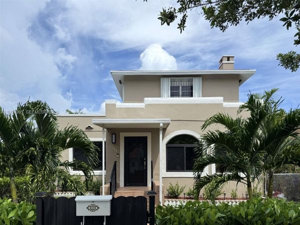 1835 SW 10th St, Miami, FL 33135