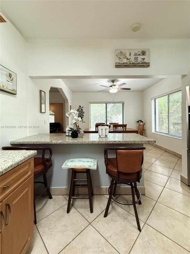 1835 SW 10th St, Miami, FL 33135 Photo