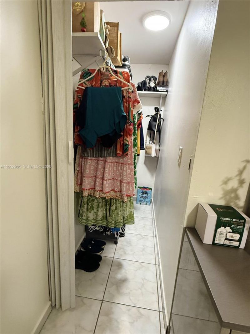 1835 SW 10th St, Miami, FL 33135 Photo