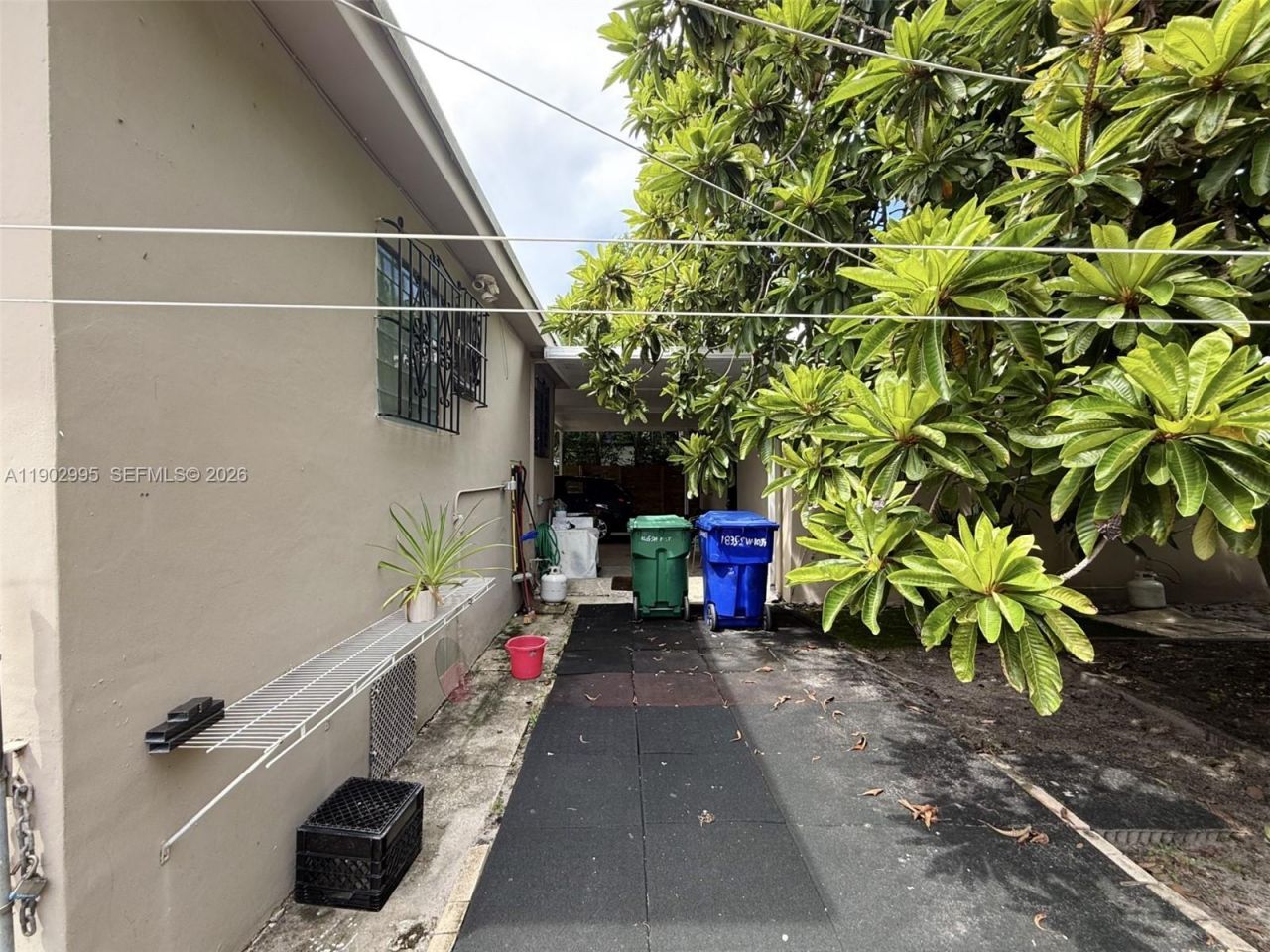 1835 SW 10th St, Miami, FL 33135 Photo