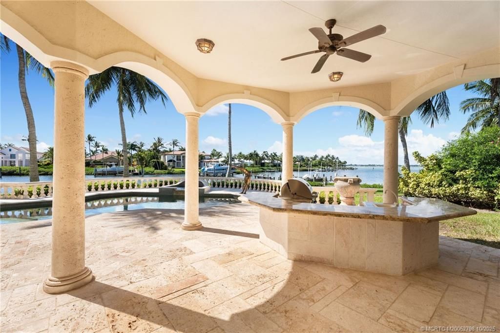 2440 SE Bahia Way, Stuart, FL 34996 Photo
