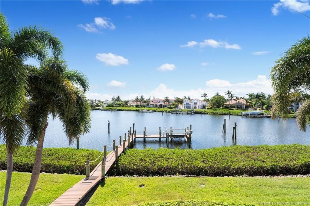 2440 SE Bahia Way, Stuart, FL 34996 Photo