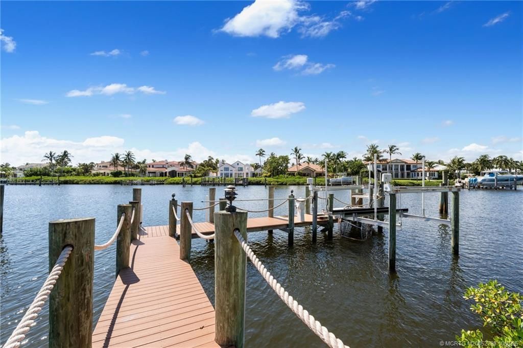 2440 SE Bahia Way, Stuart, FL 34996 Photo