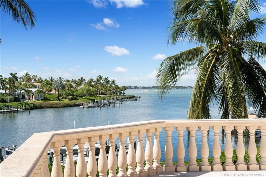 2440 SE Bahia Way, Stuart, FL 34996 Photo