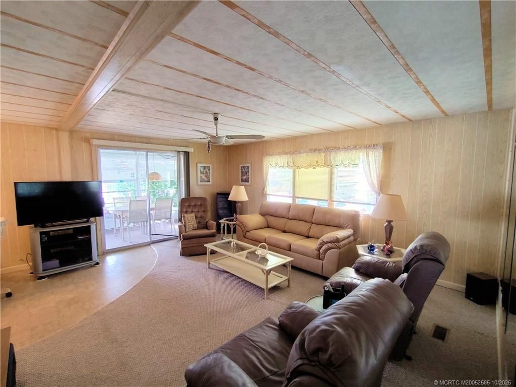 2540 SE Penny Lane, Stuart, FL 34994 Photo