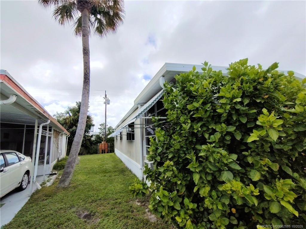 2540 SE Penny Lane, Stuart, FL 34994 Photo