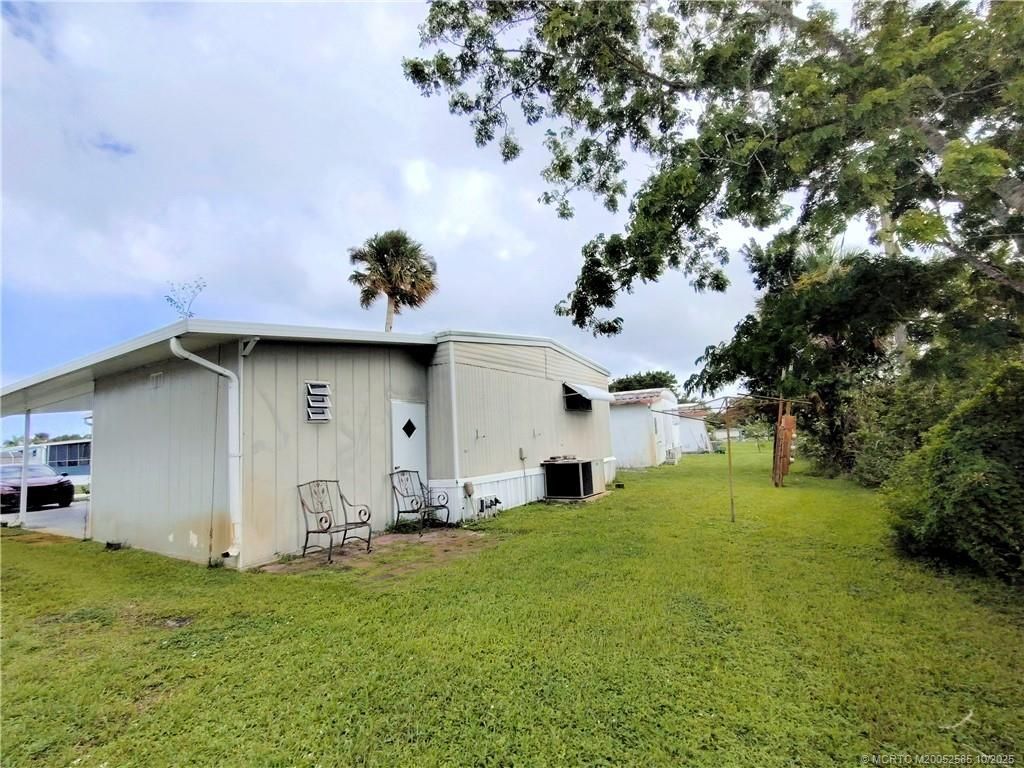 2540 SE Penny Lane, Stuart, FL 34994 Photo