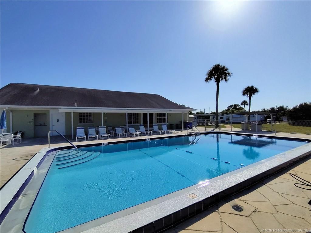 2540 SE Penny Lane, Stuart, FL 34994 Photo