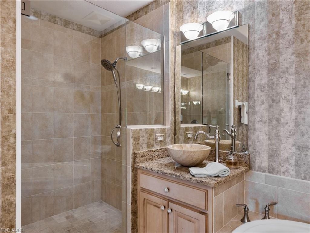 11239 Bienvenida Ct, Unit 102, Fort Myers, FL 33908 Photo