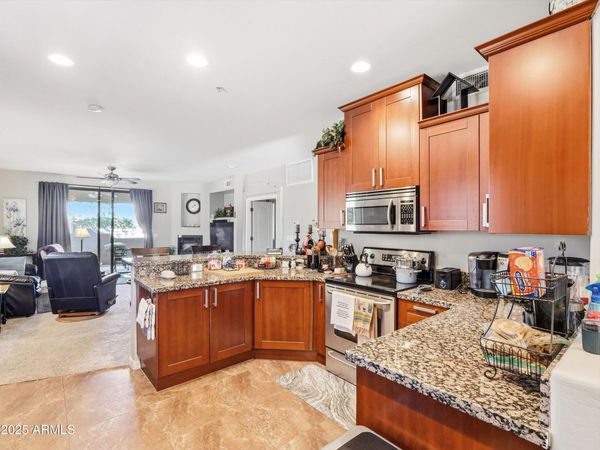 11011 N ZEPHYR Drive, Unit 101, Fountain Hills, AZ 85268