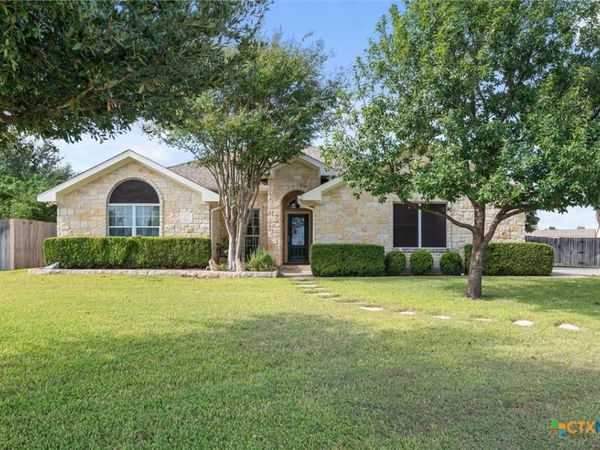 108 Chelsea Circle, Salado, TX 76571