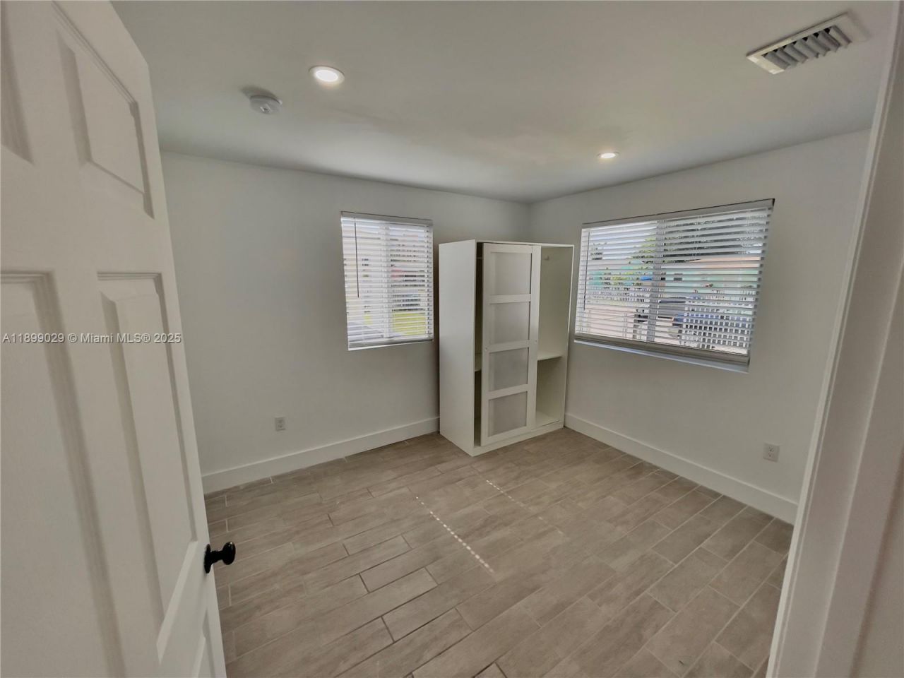 1551 NW 55th St, Unit F, Miami, FL 33142 Photo