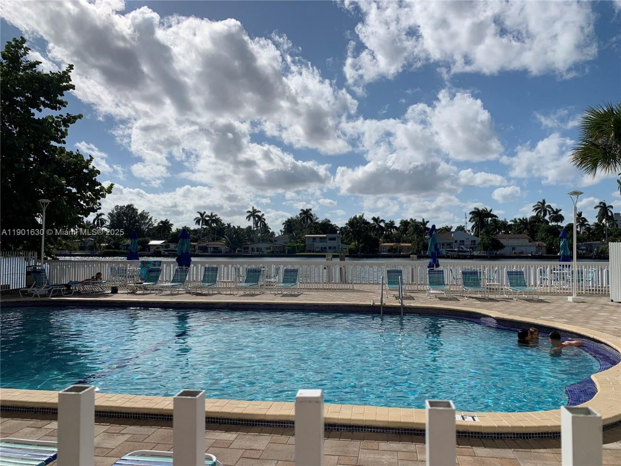 1455 N Treasure Dr, Unit 2M, North Bay Village, FL 33141 Photo