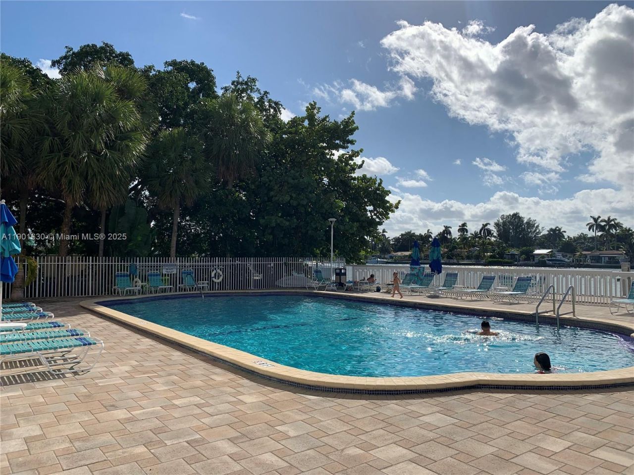 1455 N Treasure Dr, Unit 2M, North Bay Village, FL 33141 Photo