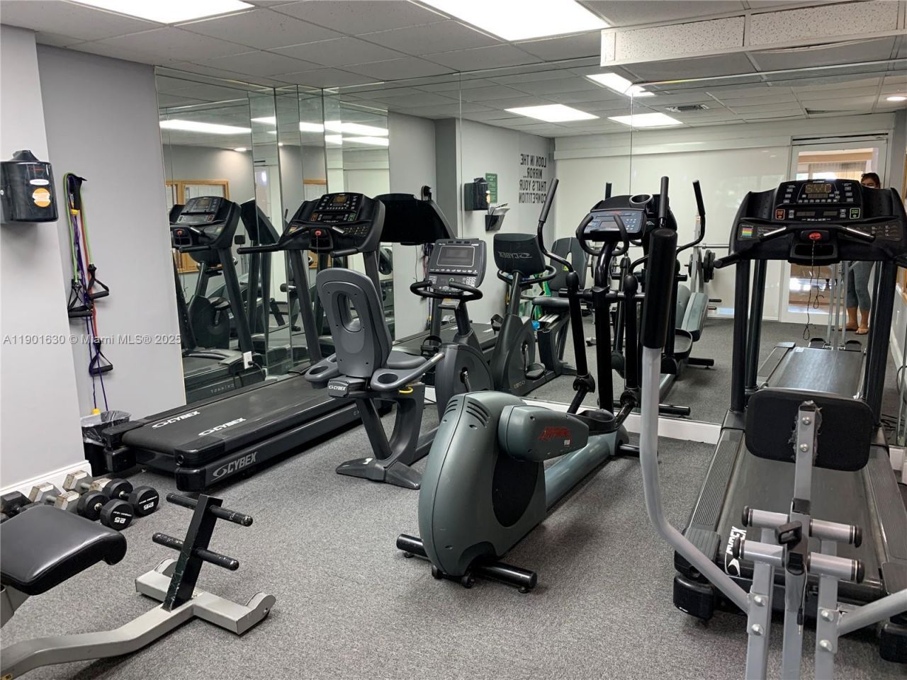 1455 N Treasure Dr, Unit 2M, North Bay Village, FL 33141 Photo